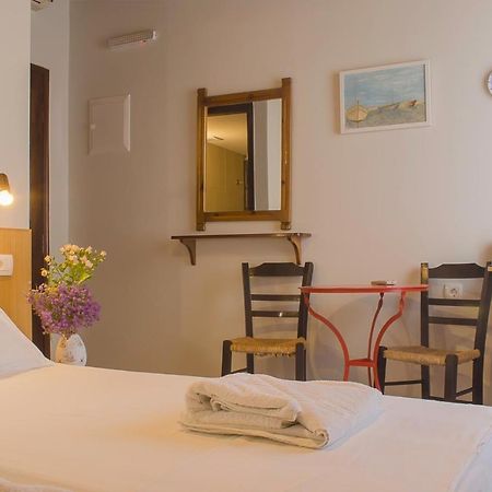 Kalypso Studios & Rooms Палеохора Екстер'єр фото